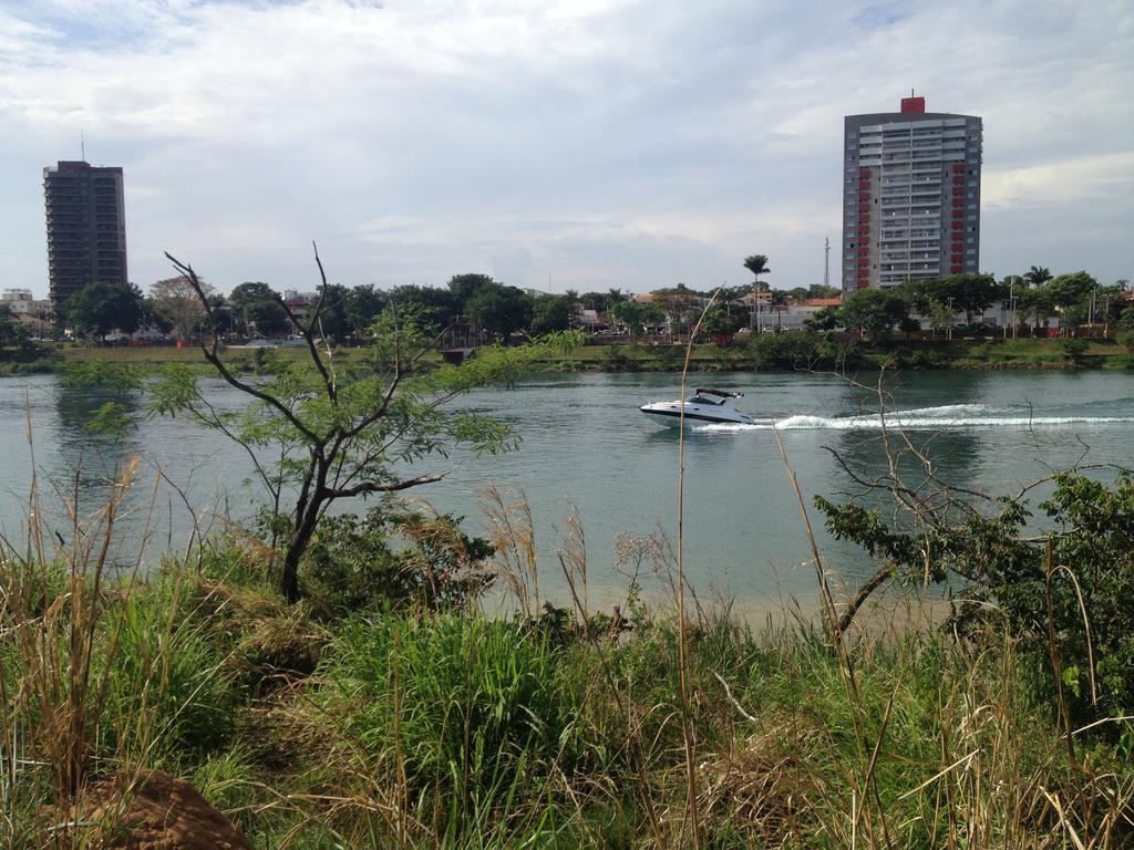 Pousada Beira Rio Itumbiara Eksteriør bilde